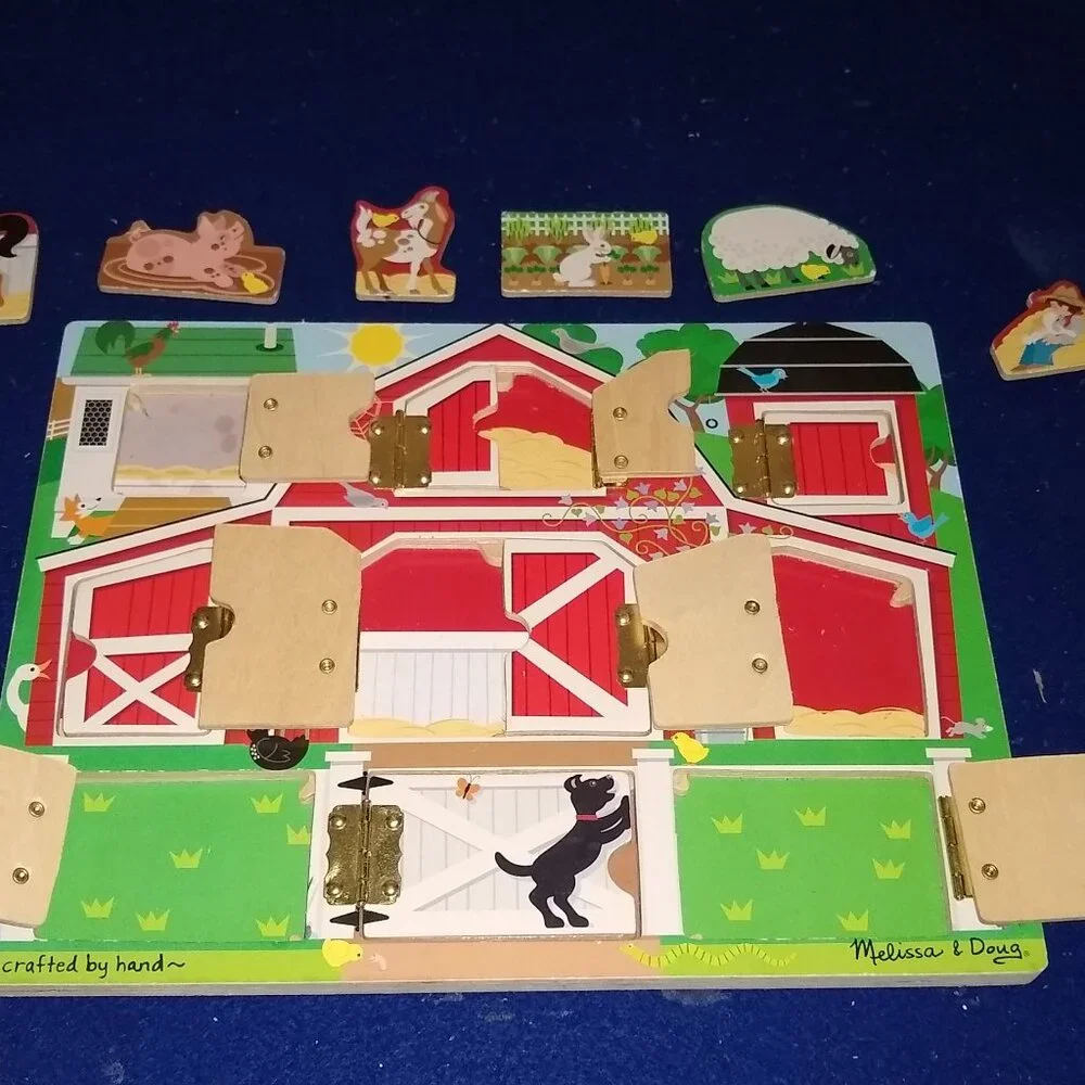 Melissa & Doug Farm magnetic puzzle used ( I magnet missing)
